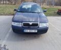 Синий Шкода Октавия, объемом двигателя 1.6 л и пробегом 200 тыс. км за 3500 $, фото 1 на Automoto.ua