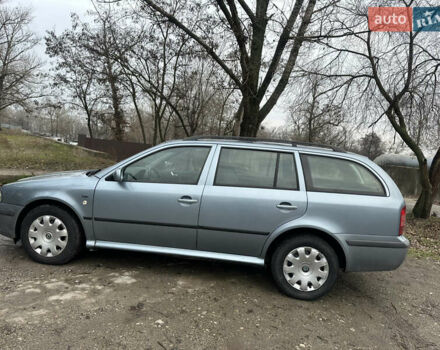 Синій Шкода Октавія, об'ємом двигуна 1.9 л та пробігом 298 тис. км за 4499 $, фото 2 на Automoto.ua