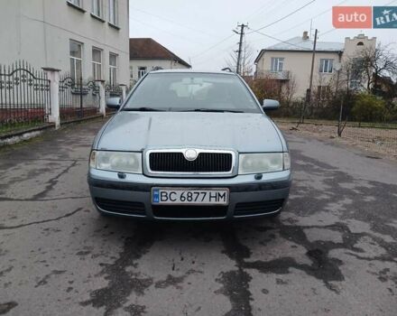 Синій Шкода Октавія, об'ємом двигуна 1.6 л та пробігом 300 тис. км за 2900 $, фото 1 на Automoto.ua