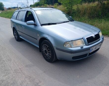 Синій Шкода Октавія, об'ємом двигуна 1.6 л та пробігом 300 тис. км за 2900 $, фото 2 на Automoto.ua