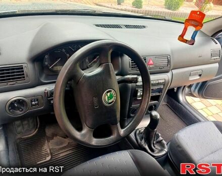 Синий Шкода Октавия, объемом двигателя 1.6 л и пробегом 167 тыс. км за 4750 $, фото 7 на Automoto.ua