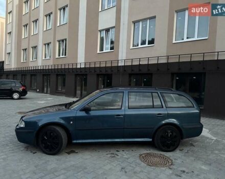 Синий Шкода Октавия, объемом двигателя 1.6 л и пробегом 258 тыс. км за 3600 $, фото 4 на Automoto.ua