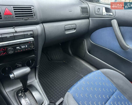 Синій Шкода Октавія, об'ємом двигуна 1.9 л та пробігом 298 тис. км за 4499 $, фото 22 на Automoto.ua