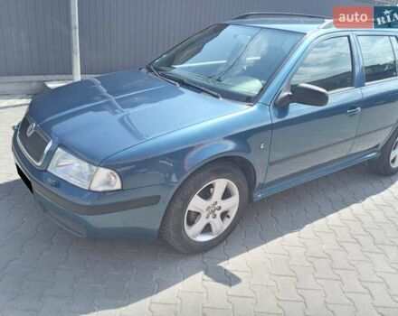 Синий Шкода Октавия, объемом двигателя 1.6 л и пробегом 258 тыс. км за 4800 $, фото 4 на Automoto.ua