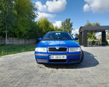 Синий Шкода Октавия, объемом двигателя 1.6 л и пробегом 380 тыс. км за 4200 $, фото 3 на Automoto.ua
