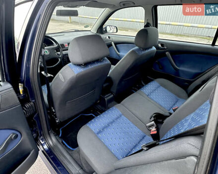 Синий Шкода Октавия, объемом двигателя 1.6 л и пробегом 260 тыс. км за 5400 $, фото 21 на Automoto.ua