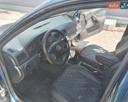 Синий Шкода Октавия, объемом двигателя 1.6 л и пробегом 258 тыс. км за 4800 $, фото 9 на Automoto.ua