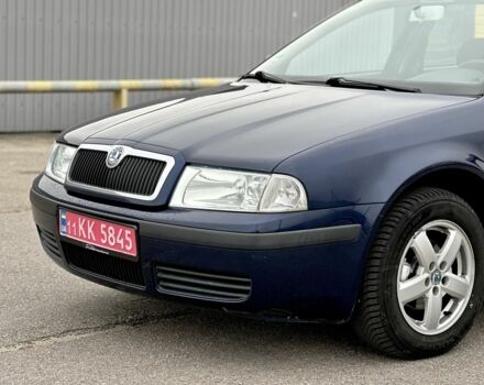 Синий Шкода Октавия, объемом двигателя 1.6 л и пробегом 260 тыс. км за 5400 $, фото 6 на Automoto.ua