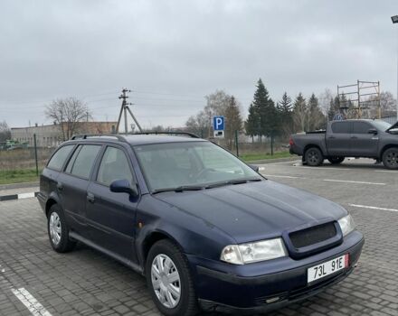 Синий Шкода Октавия, объемом двигателя 0 л и пробегом 300 тыс. км за 1650 $, фото 4 на Automoto.ua