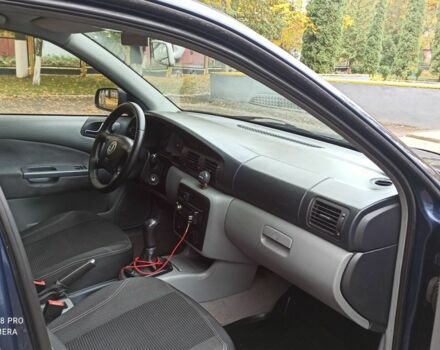 Синий Шкода Октавия, объемом двигателя 1.6 л и пробегом 229 тыс. км за 4700 $, фото 3 на Automoto.ua