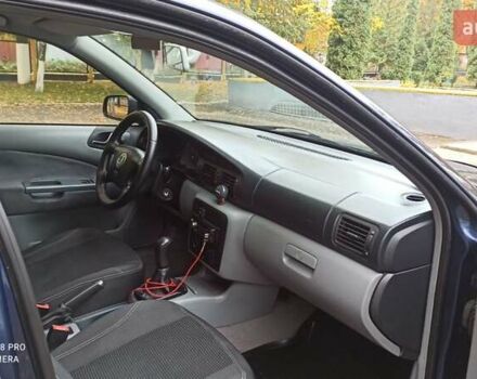 Синій Шкода Октавія, об'ємом двигуна 1.6 л та пробігом 229 тис. км за 4700 $, фото 6 на Automoto.ua