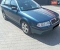 Синий Шкода Октавия, объемом двигателя 1.6 л и пробегом 258 тыс. км за 4800 $, фото 5 на Automoto.ua
