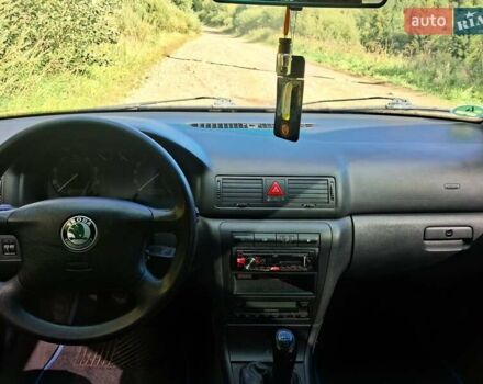 Синий Шкода Октавия, объемом двигателя 1.98 л и пробегом 273 тыс. км за 4500 $, фото 1 на Automoto.ua