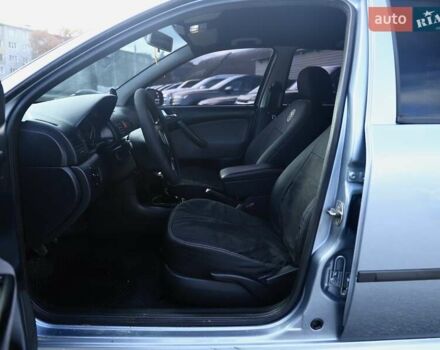 Синий Шкода Октавия, объемом двигателя 1.9 л и пробегом 342 тыс. км за 4200 $, фото 1 на Automoto.ua