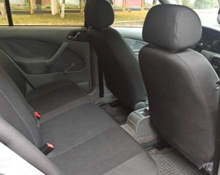 Синий Шкода Октавия, объемом двигателя 1.6 л и пробегом 229 тыс. км за 4700 $, фото 4 на Automoto.ua