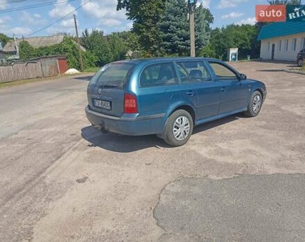 Синий Шкода Октавия, объемом двигателя 1.9 л и пробегом 300 тыс. км за 2350 $, фото 14 на Automoto.ua