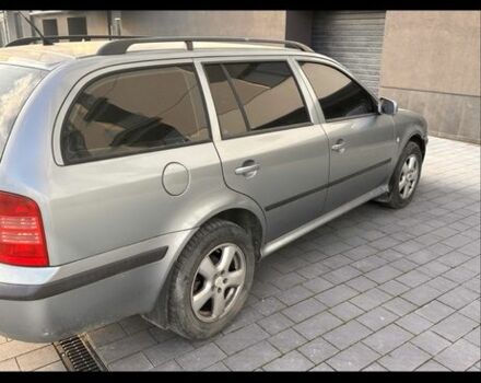 Синий Шкода Октавия, объемом двигателя 0 л и пробегом 370 тыс. км за 2618 $, фото 6 на Automoto.ua