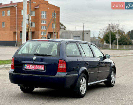 Синий Шкода Октавия, объемом двигателя 1.6 л и пробегом 260 тыс. км за 5400 $, фото 4 на Automoto.ua