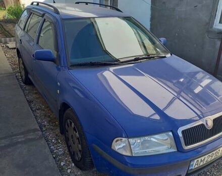 Синий Шкода Октавия, объемом двигателя 1.6 л и пробегом 217 тыс. км за 4800 $, фото 1 на Automoto.ua