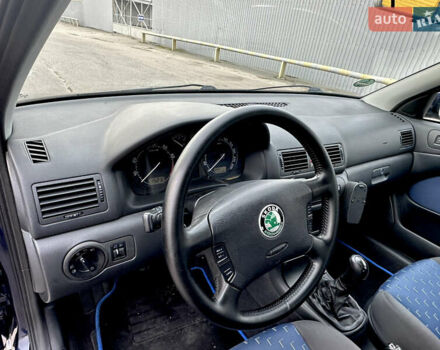 Синий Шкода Октавия, объемом двигателя 1.6 л и пробегом 260 тыс. км за 5400 $, фото 19 на Automoto.ua