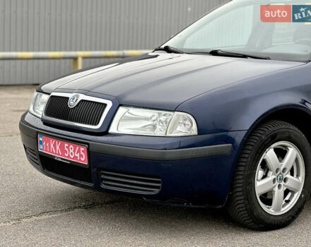 Синий Шкода Октавия, объемом двигателя 1.6 л и пробегом 260 тыс. км за 5400 $, фото 10 на Automoto.ua