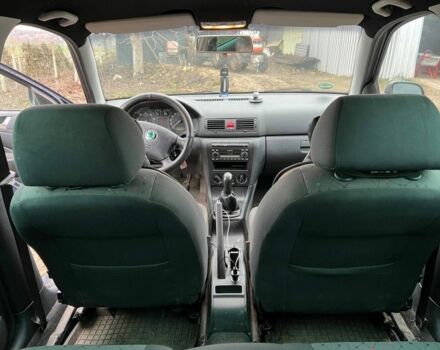 Синій Шкода Октавія, об'ємом двигуна 1.6 л та пробігом 296 тис. км за 5900 $, фото 5 на Automoto.ua