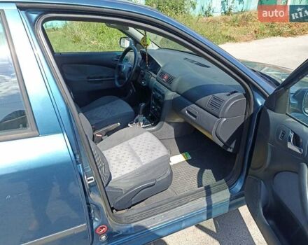 Синий Шкода Октавия, объемом двигателя 1.9 л и пробегом 300 тыс. км за 2350 $, фото 10 на Automoto.ua