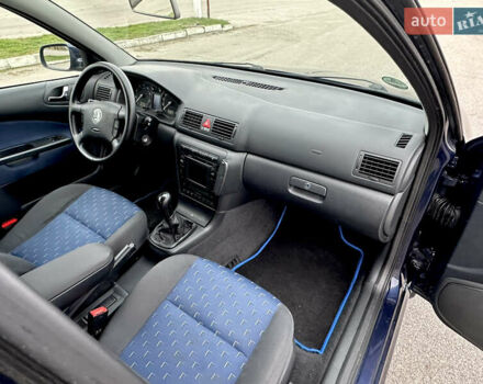 Синий Шкода Октавия, объемом двигателя 1.6 л и пробегом 260 тыс. км за 5400 $, фото 26 на Automoto.ua