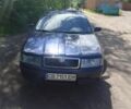 Синий Шкода Октавия, объемом двигателя 1.6 л и пробегом 304 тыс. км за 4900 $, фото 1 на Automoto.ua
