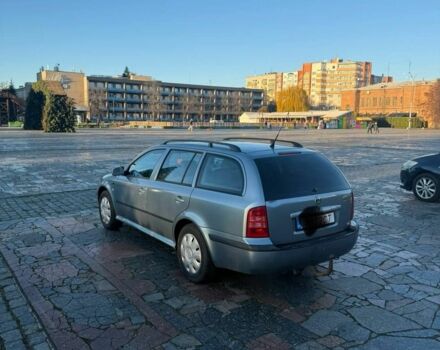 Синій Шкода Октавія, об'ємом двигуна 1.9 л та пробігом 290 тис. км за 2150 $, фото 4 на Automoto.ua