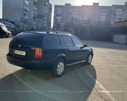 Синий Шкода Октавия, объемом двигателя 1.6 л и пробегом 380 тыс. км за 3800 $, фото 3 на Automoto.ua