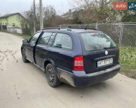 Синий Шкода Октавия, объемом двигателя 1.6 л и пробегом 250 тыс. км за 2700 $, фото 3 на Automoto.ua