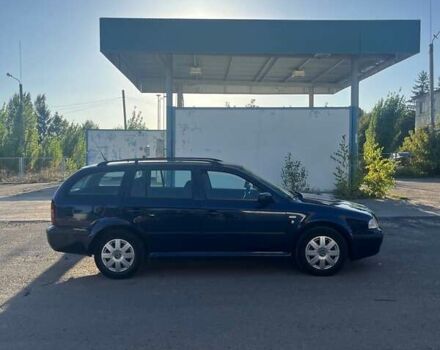 Синий Шкода Октавия, объемом двигателя 1.6 л и пробегом 240 тыс. км за 5000 $, фото 8 на Automoto.ua