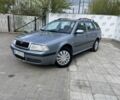Синий Шкода Октавия, объемом двигателя 1.6 л и пробегом 247 тыс. км за 3900 $, фото 1 на Automoto.ua