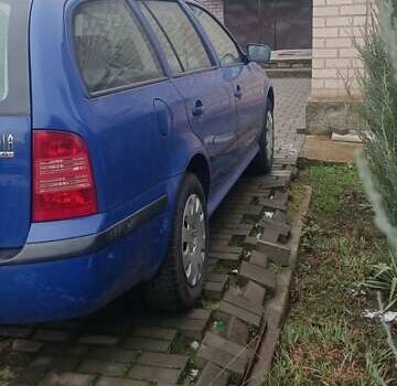 Синий Шкода Октавия, объемом двигателя 1.6 л и пробегом 270 тыс. км за 6200 $, фото 3 на Automoto.ua