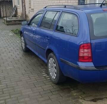 Синий Шкода Октавия, объемом двигателя 1.6 л и пробегом 270 тыс. км за 6200 $, фото 1 на Automoto.ua