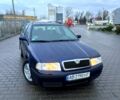 Синий Шкода Октавия, объемом двигателя 1.6 л и пробегом 250 тыс. км за 4700 $, фото 1 на Automoto.ua