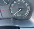 Синий Шкода Октавия, объемом двигателя 1.6 л и пробегом 240 тыс. км за 5000 $, фото 12 на Automoto.ua