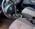 Синий Шкода Октавия, объемом двигателя 1.6 л и пробегом 320 тыс. км за 2300 $, фото 5 на Automoto.ua