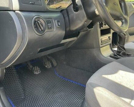 Синій Шкода Октавія, об'ємом двигуна 1.6 л та пробігом 209 тис. км за 4450 $, фото 10 на Automoto.ua