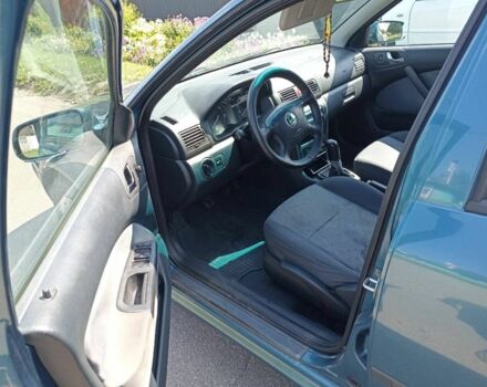 Синий Шкода Октавия, объемом двигателя 1.9 л и пробегом 300 тыс. км за 2300 $, фото 6 на Automoto.ua