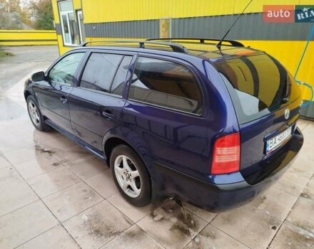 Синий Шкода Октавия, объемом двигателя 1.6 л и пробегом 264 тыс. км за 3999 $, фото 5 на Automoto.ua