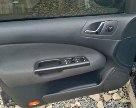 Синий Шкода Октавия, объемом двигателя 2 л и пробегом 229 тыс. км за 4600 $, фото 9 на Automoto.ua