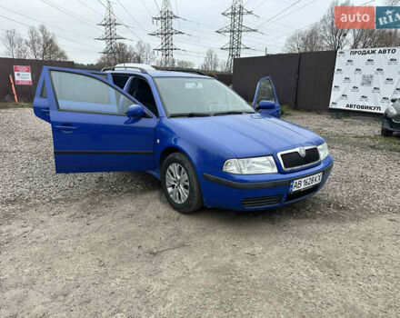 Синий Шкода Октавия, объемом двигателя 1.6 л и пробегом 220 тыс. км за 5800 $, фото 5 на Automoto.ua