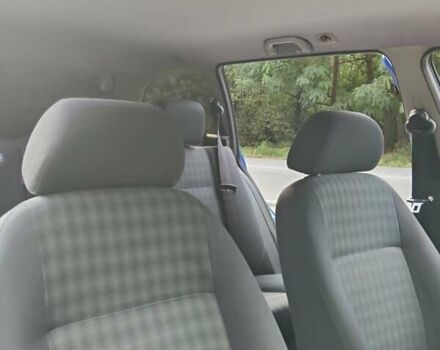 Синий Шкода Октавия, объемом двигателя 1.6 л и пробегом 302 тыс. км за 5500 $, фото 15 на Automoto.ua