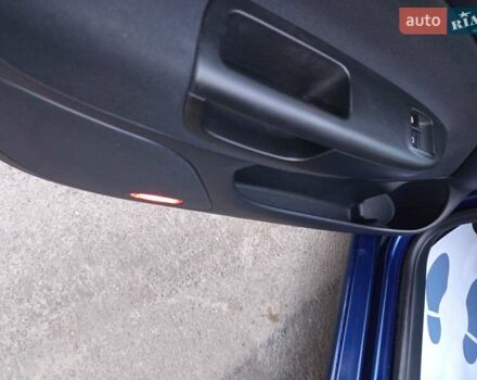 Синий Шкода Октавия, объемом двигателя 1.6 л и пробегом 256 тыс. км за 5600 $, фото 30 на Automoto.ua