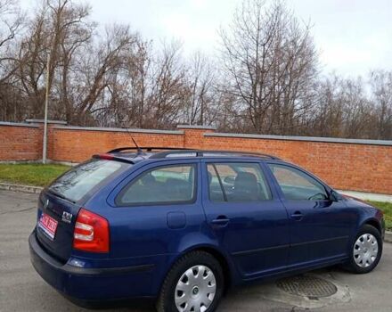 Синий Шкода Октавия, объемом двигателя 1.6 л и пробегом 256 тыс. км за 5600 $, фото 18 на Automoto.ua