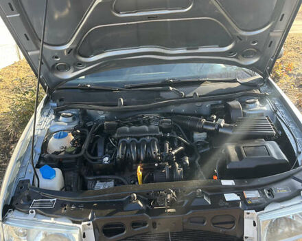 Синій Шкода Октавія, об'ємом двигуна 1.6 л та пробігом 203 тис. км за 5500 $, фото 19 на Automoto.ua