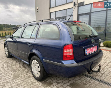 Синий Шкода Октавия, объемом двигателя 1.6 л и пробегом 186 тыс. км за 5600 $, фото 7 на Automoto.ua