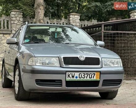 Синий Шкода Октавия, объемом двигателя 1.6 л и пробегом 198 тыс. км за 4850 $, фото 24 на Automoto.ua